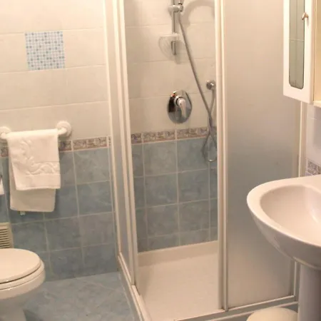 Majestic In With Private Pool Holiday home Mergo