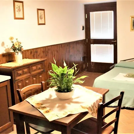Majestic In With Private Pool Mergo