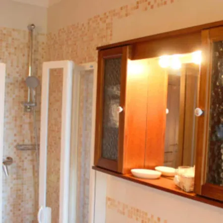 Majestic In With Private Pool Holiday home Mergo